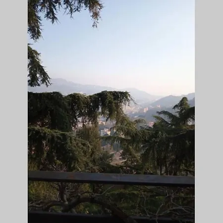 Holiday home Collina Belvedere, Indipendente In Salerno-capezzano Pellezzano