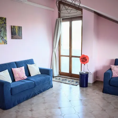 Collina Belvedere, Indipendente In Salerno-capezzano Holiday home