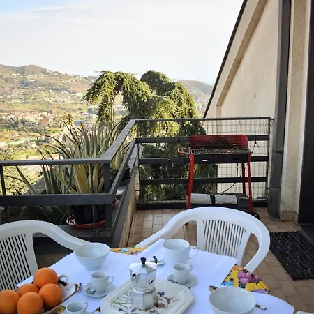 Collina Belvedere, Indipendente In Salerno-capezzano Holiday home